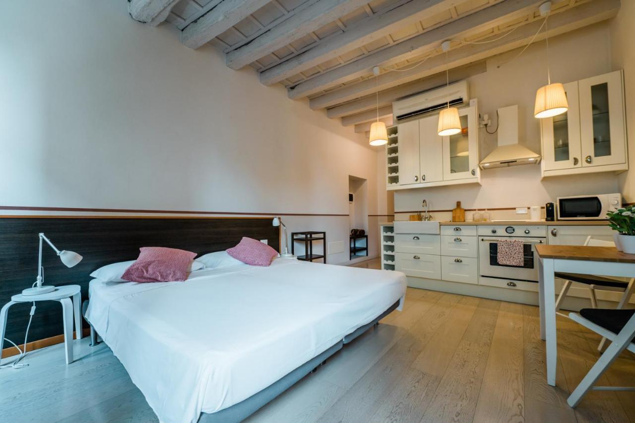 Art Street Studio Apartment Bergamo Exterior photo